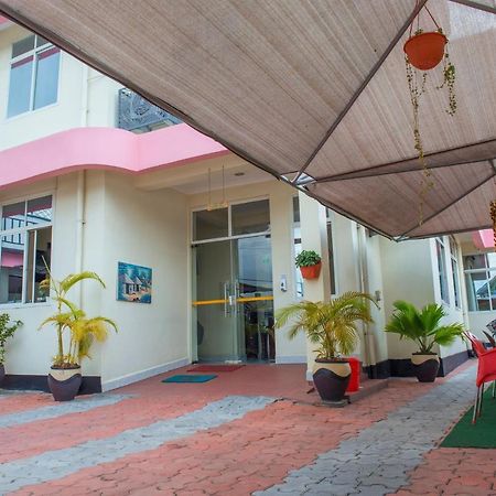 Airport Transit Lodges Dar es Salaam Bagian luar foto