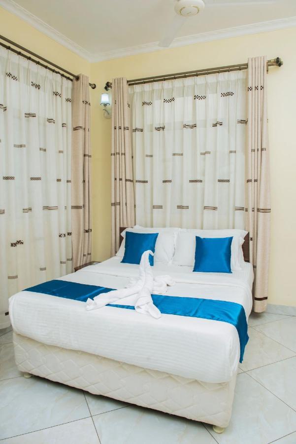 Airport Transit Lodges Dar es Salaam Bagian luar foto