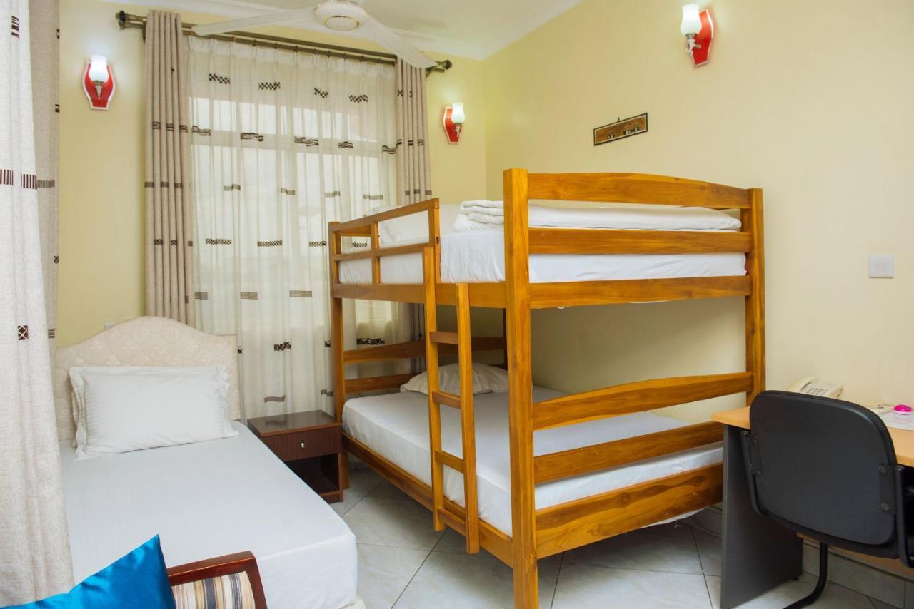 Airport Transit Lodges Dar es Salaam Bagian luar foto